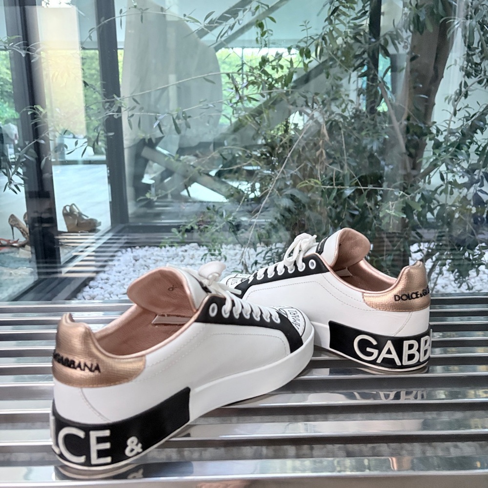 Authentic Dolce & Gabbana Portofino Sacred Heart Sneakers - White/Gold - Size 38 - Picture 4 of 6